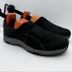 Ahnu slip on Black suede Leather Shoes size  7.5